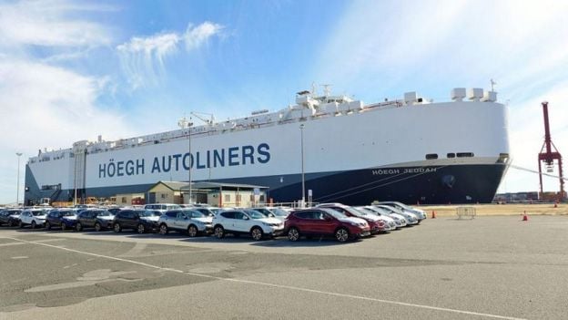 Hoegh RoRo Shipping Vessel