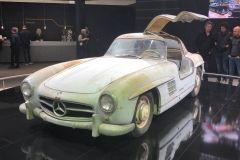 MercedesGullwingRust