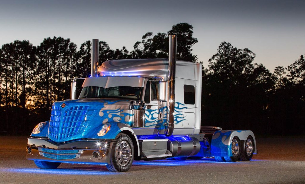 navistar blade truck