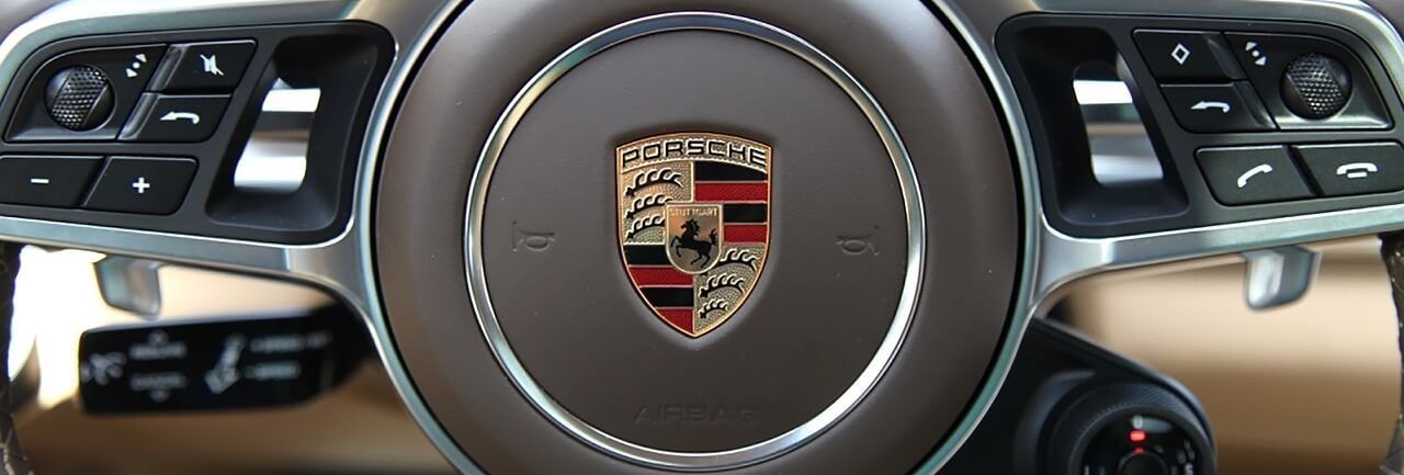 Porsche Steering Wheel Dashboard