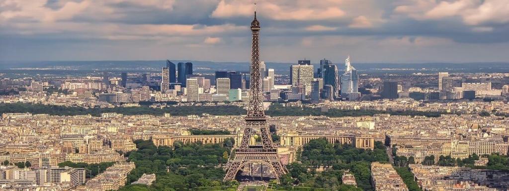 Living in France: Pros and Cons - Differences Between France and USA