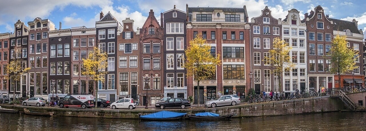 shipping a car to Holland Amsterdam canal