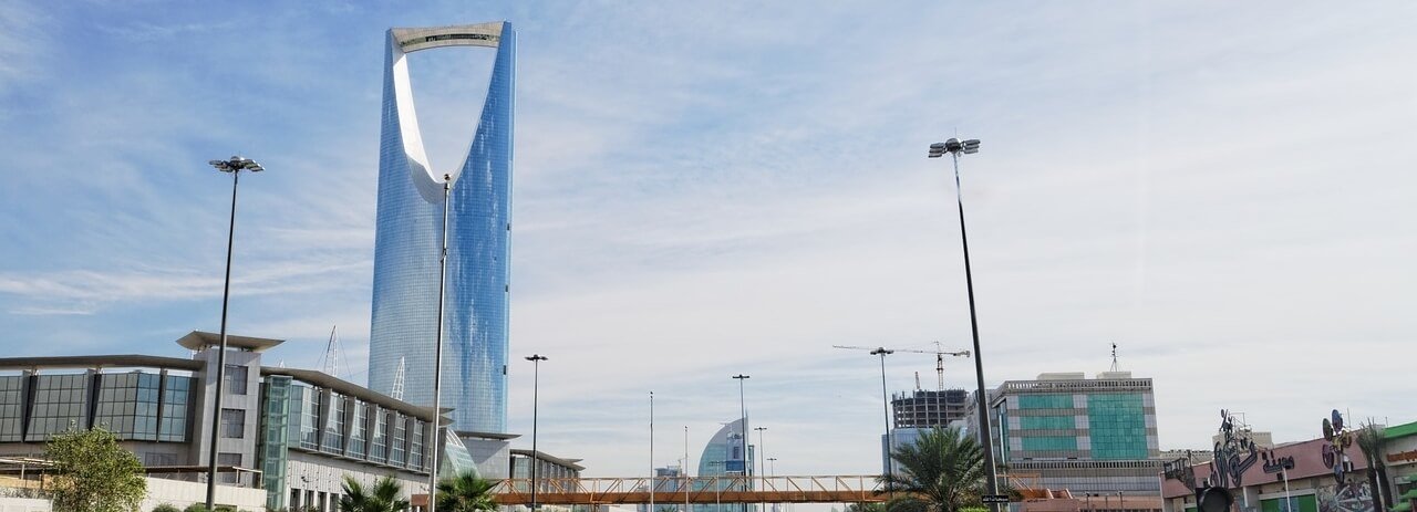 Shipping A Car to Saudi Arabia Riyadh Skyline