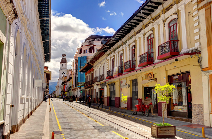 moving to ecuador from the usa